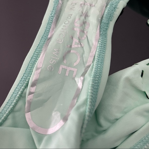 L*Space Women’s Green Skirt Bikini Bottom - Picture 5 of 9